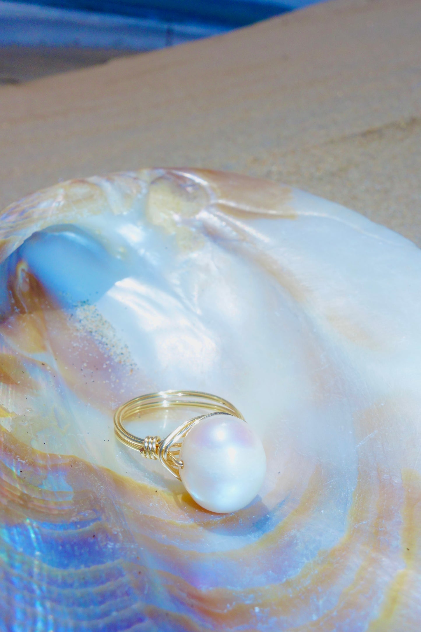 Ocean Pearl Glow Ring